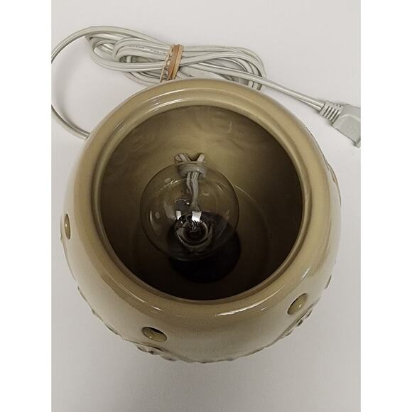 Scentsy Warmer Full Size Retired Sonata - Picture 5 of 9